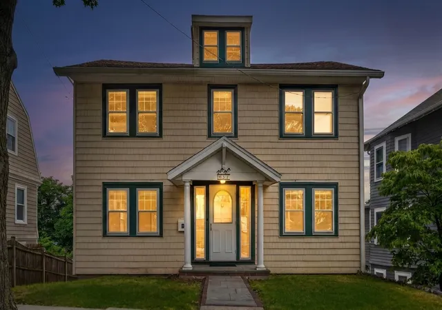 Homes for sale in Winthrop, MA | 37 Loring Rd, Winthrop, MA 02152 | MLS# 73546996
