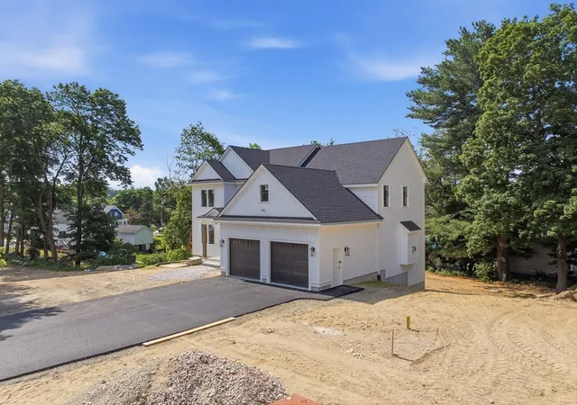 Homes for sale in Hudson, MA | 29 Cox Street, Hudson, MA 01749 | MLS# 73535176