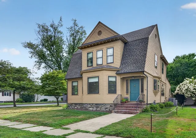 Photo 1 of Sale Pending at 33 Lexington Ave, Haverhill, MA 01835 | MLS# 73569069 | Listing updated on 2026-09-10