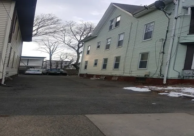 3rd image of 66 Harwood St, Lynn, MA 01902 | MLS# 72115676