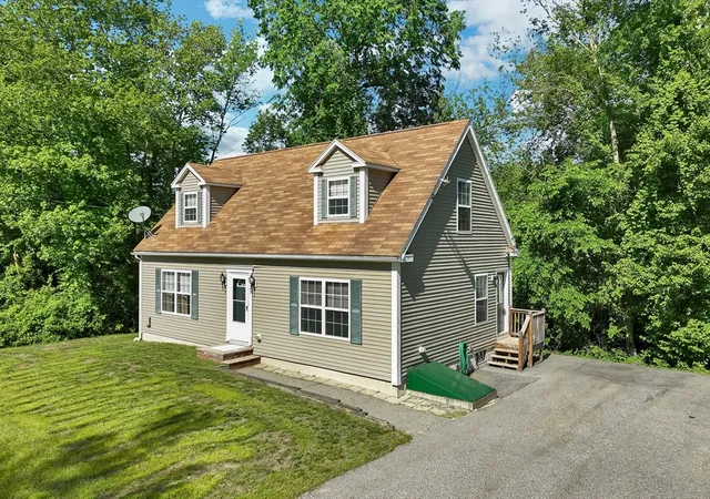 1st image of 29 Lawrence Road, Salem, NH 03079 | MLS# 73548068