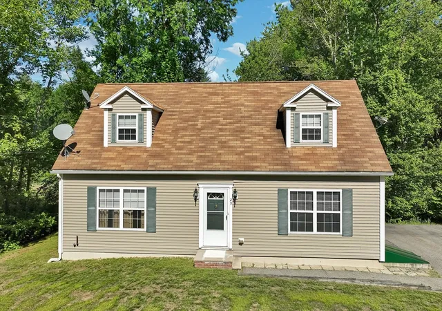 3rd image of 29 Lawrence Road, Salem, NH 03079 | MLS# 73548068