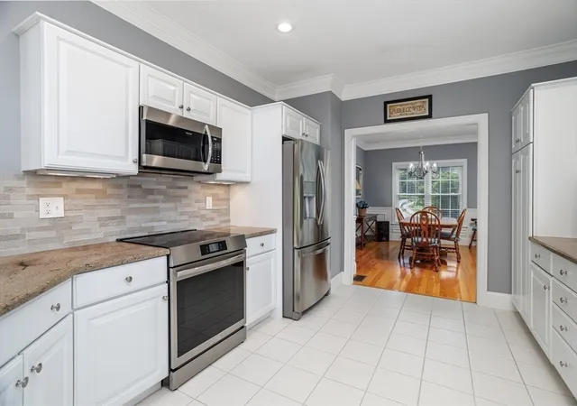 Homes for sale in Lancaster, MA | 150 Nicholas Dr, Lancaster, MA 01523 | MLS# 73539152