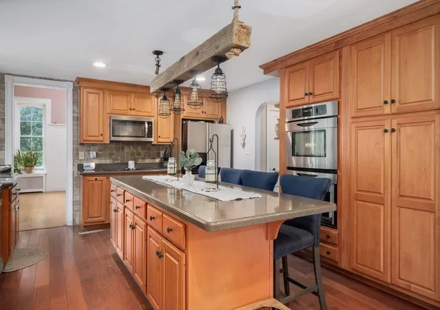 3rd image of 19 Elm, Taunton, MA 02780 | MLS# 73558652