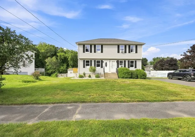 Photo 3 of Sale Pending at 15 Sunflower Ln #B, Westfield, MA 01085 | MLS# 73570057 | Listing updated on 2026-09-16