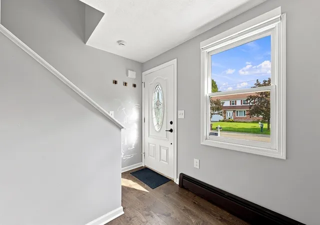 Listing Photo 5 - Condo for sale in building located at 15 Sunflower Ln, Westfield, MA 01085 - Unit #B
