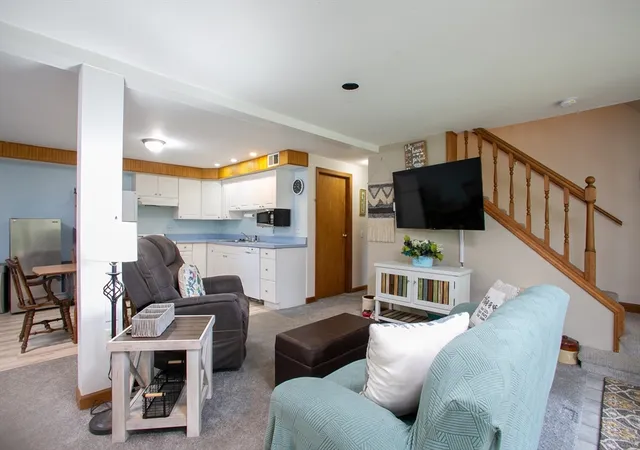 Photo 5 of Single family home for sale at 335 North St, Cheshire, MA 01225 | MLS# 73545078 | Listing updated on 2026-08-19