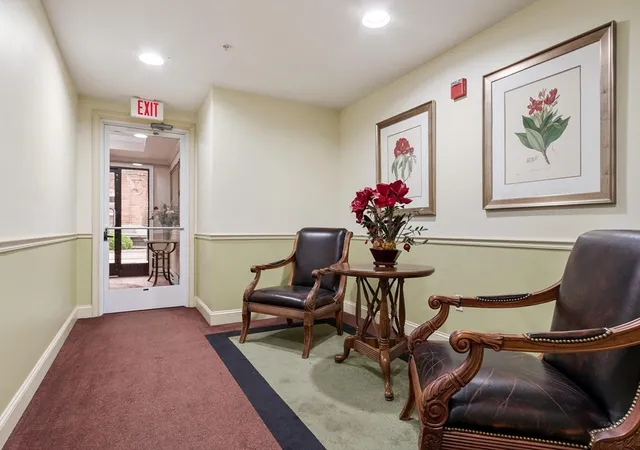 4th image of 558 E Merrimack St #34, Lowell, MA 01852 | MLS# 73551211