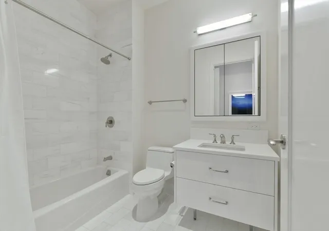 2nd image of 50 Liberty Residences, Boston, MA 02210