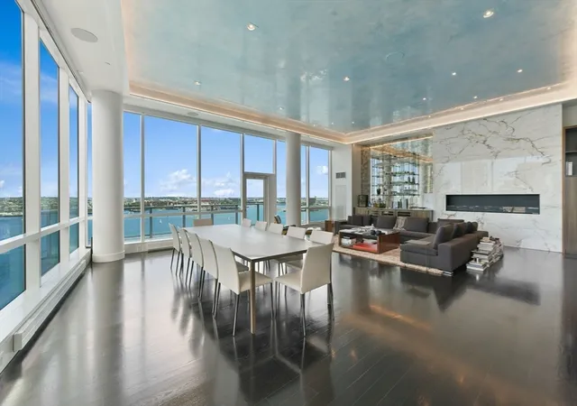 4th image of 50 Liberty #PH-2A, Boston, MA 02210 | MLS# 73558943