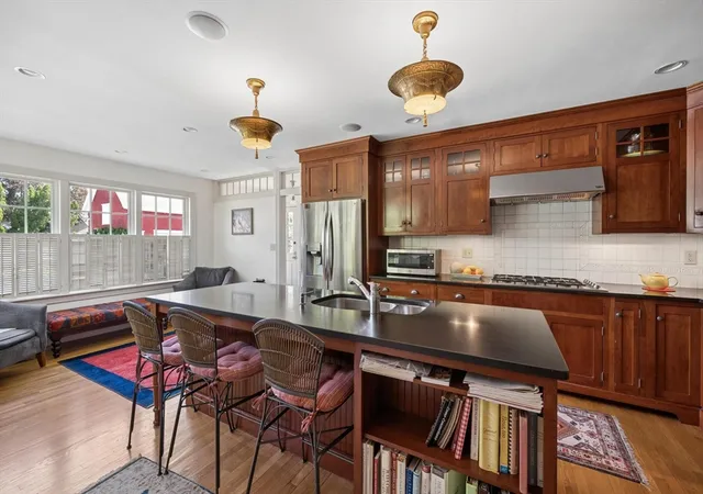 5th image of 11 Prospect St, South Dartmouth, MA 02748 | MLS# 73561024
