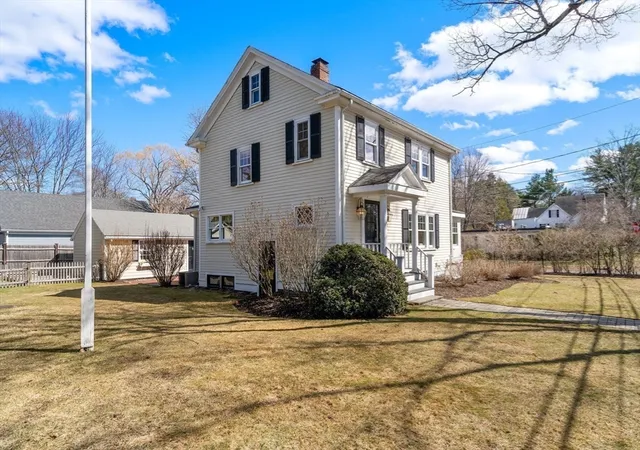 Photo 3 of Sale Pending at 22 S Lincoln St, Natick, MA 01760 | MLS# 73491122 | Listing updated on 2026-04-07