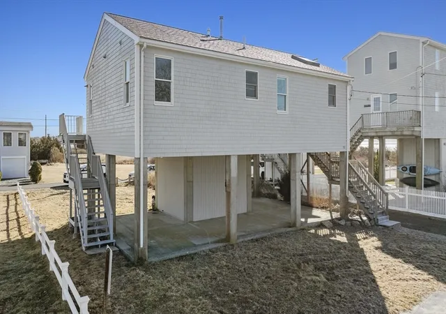 4th image of 192 Swifts Beach Rd, Wareham, MA 02571 | MLS# 73346070