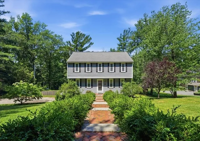 1st image of 340 Church St, Marshfield, MA 02050 | MLS# 73550256