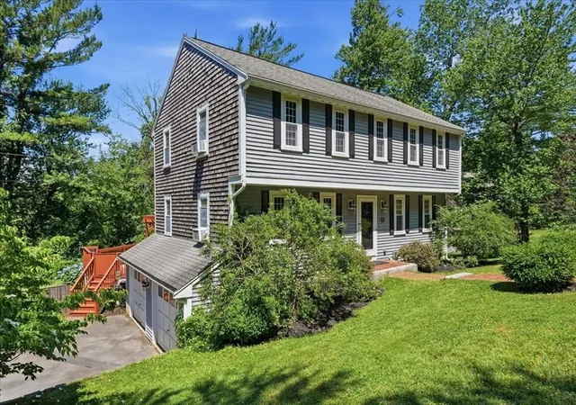 2nd image of 340 Church St, Marshfield, MA 02050 | MLS# 73550256