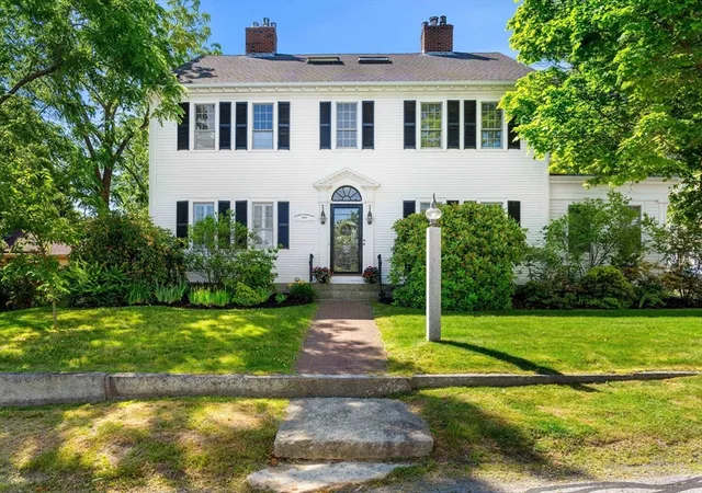 37th image of 15 High St #D, Rockport, MA 01966 | MLS# 73540344