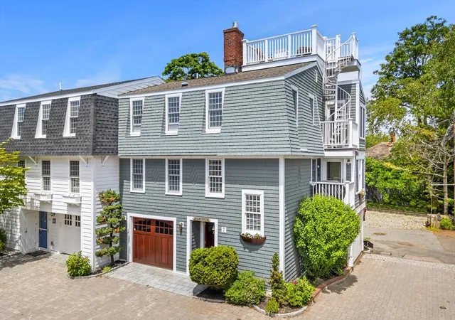 Homes for sale in Marblehead, MA | 7 Fort Beach Way, Marblehead, MA 01945 | MLS# 73536960