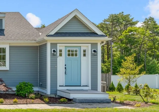 3rd image of 7 Maxwell Lane, Sandwich, MA 02563 | MLS# 73552546