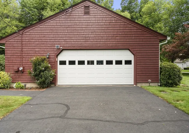Photo 3 of Sale Pending at 96 Birchwood Dr, Holden, MA 01520 | MLS# 73557141 | Listing updated on 2026-10-07