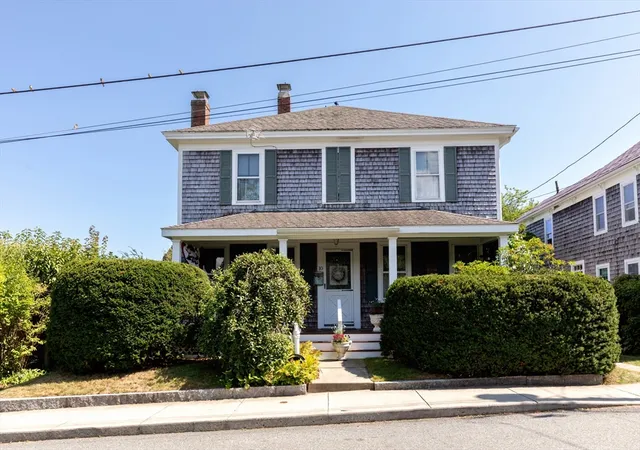 Photo 1 of Sale Pending at 10 Franklin St, Plymouth, MA 02360 | MLS# 73564900 | Listing updated on 2026-09-15