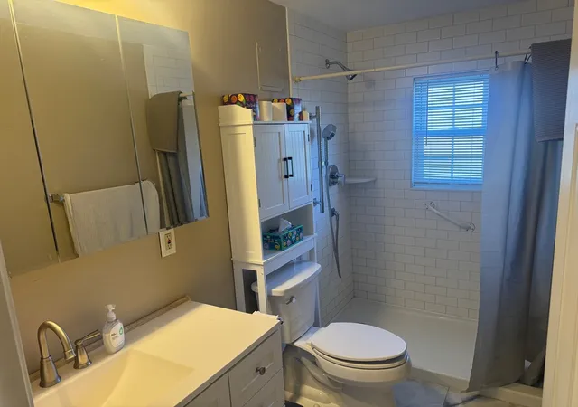 3rd image of 60A Washington Park Dr #2, Andover, MA 01810 | MLS# 73542169