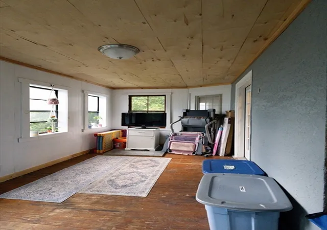 Photo 3 of Single family home for sale at 339 Drury Ave, Athol, MA 01331 | MLS# 73557422 | Listing updated on 2026-08-15