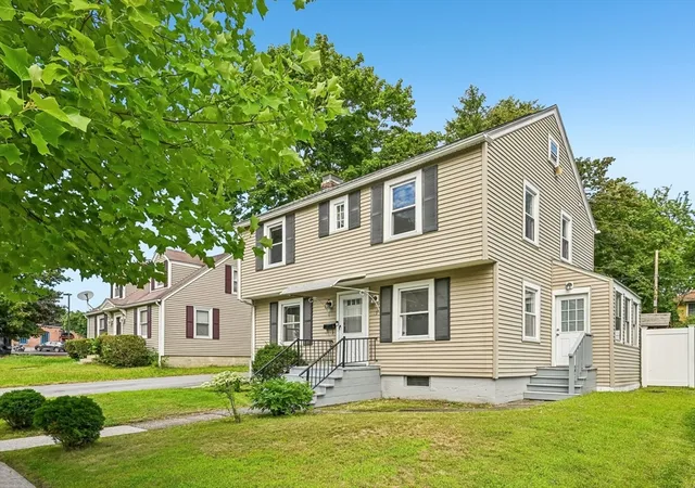 Photo 3 of Sale Pending at 19 Walworth St, Worcester, MA 01602 | MLS# 73562481 | Listing updated on 2026-08-26
