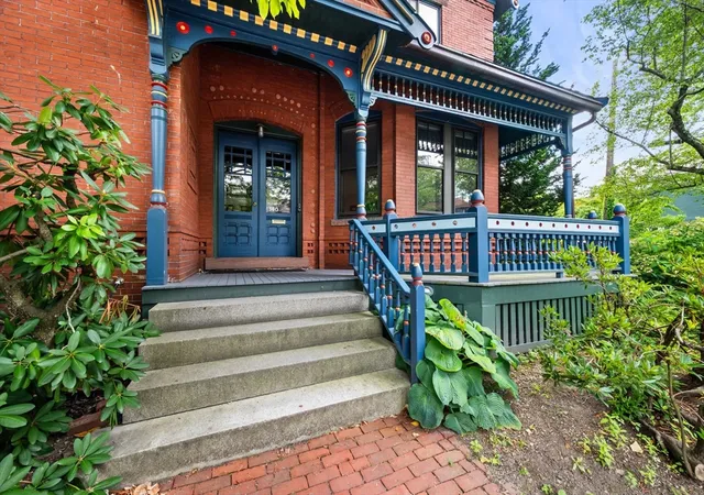 2nd image of 140 Upland Road, Cambridge, MA 02140 | MLS# 73564377