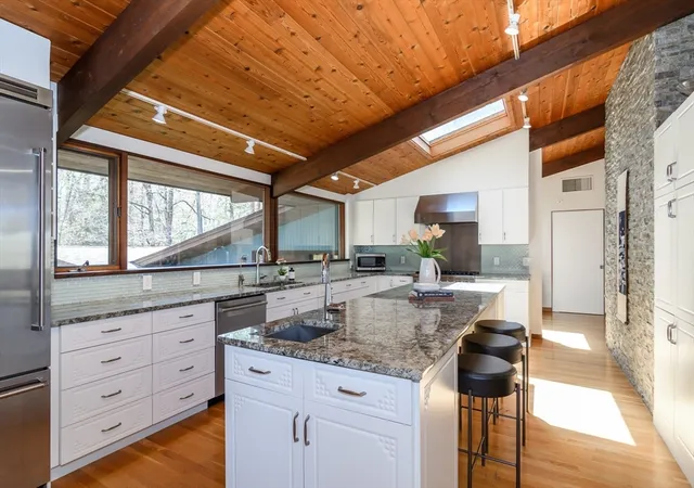 5th image of 54 Campbell Road, Wayland, MA 01778 | MLS# 73517459