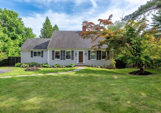 Homes for sale in Amherst, MA | 585 Station Rd, Amherst, MA 01002 | MLS# 73524425