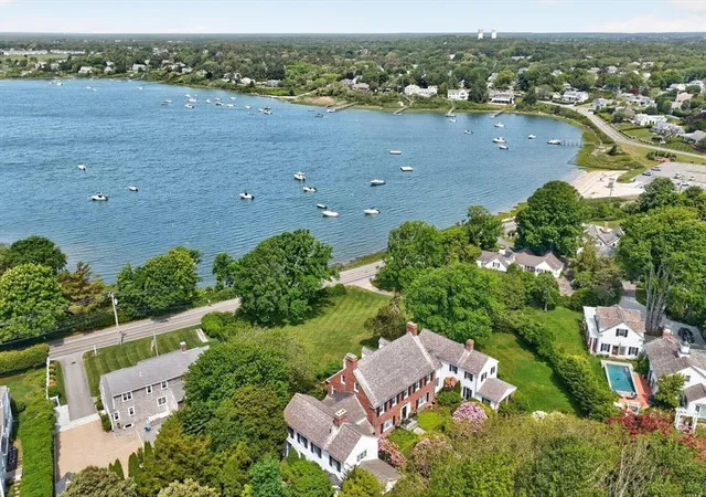 Photo 3 of Single family home for sale at 150-154 Cross St, Chatham, MA 02633 | MLS# 73535185 | Listing updated on 2026-06-16