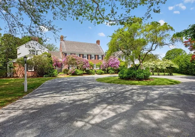 Photo 4 of Single family home for sale at 150-154 Cross St, Chatham, MA 02633 | MLS# 73535185 | Listing updated on 2026-06-16