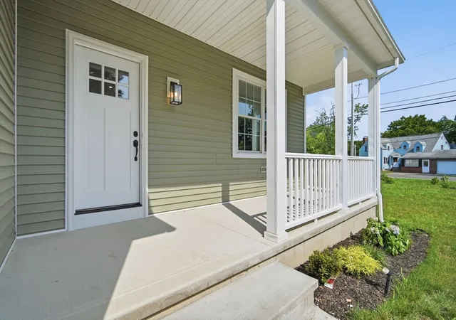 5th image of 2 Skinnerwoods Way #2, Granby, MA 01033 | MLS# 73562087
