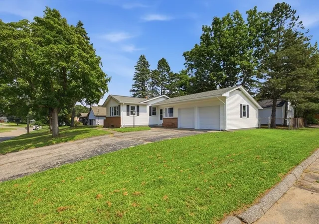 Photo 2 of Sale Pending at 142 Olko Cir, Chicopee, MA 01020 | MLS# 73562211 | Listing updated on 2026-09-04