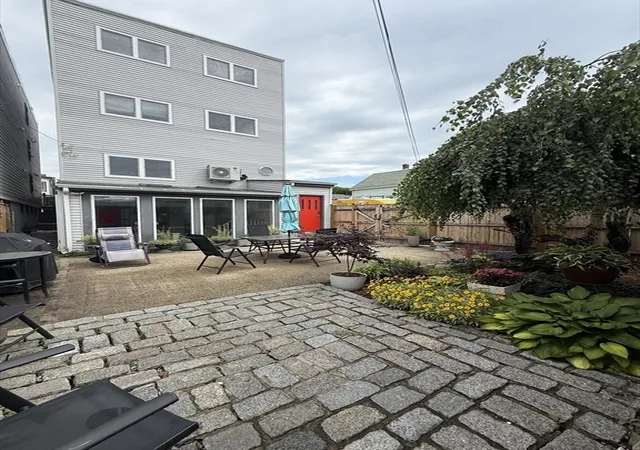 2nd image of 863 Saratoga St, Boston, MA 02128