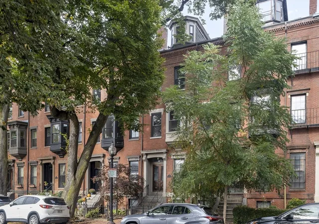 Homes for sale in Boston, MA | 49 Worcester St #4, Boston, MA 02118 | MLS# 73509739