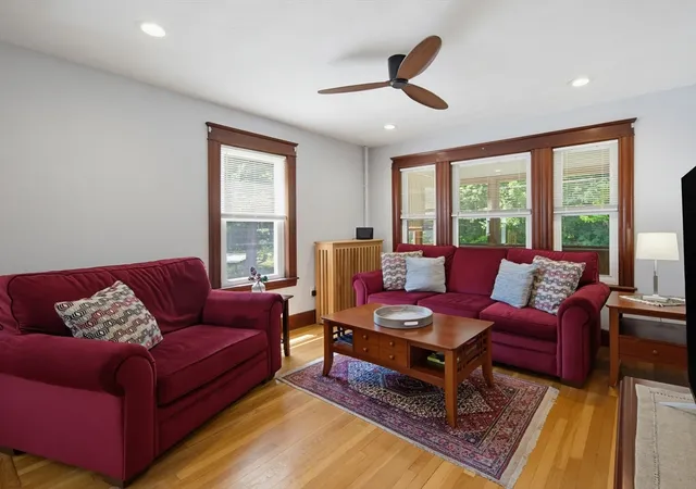 Homes for sale in Northbridge, MA | 413 Goldthwaite Rd, Northbridge, MA 01588 | MLS# 73549132