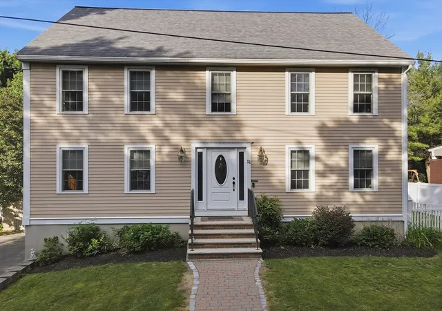 Homes for sale in Amesbury, MA | 11 Amesbury Avenue, Amesbury, MA 01913 | MLS# 73537040