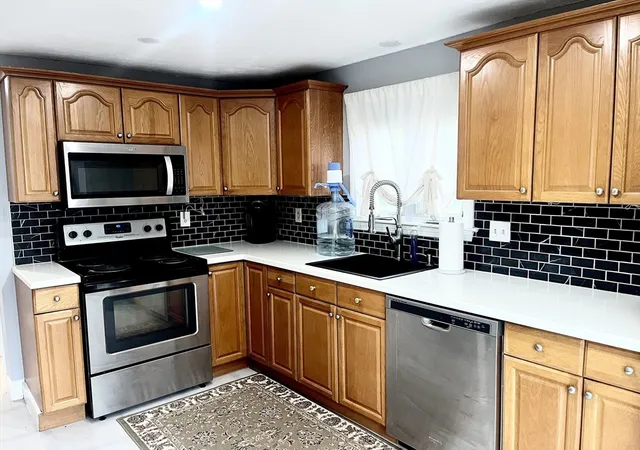 Homes for sale in Plainville, MA | 164 E Bacon #A, Plainville, MA 02762 | MLS# 73542570
