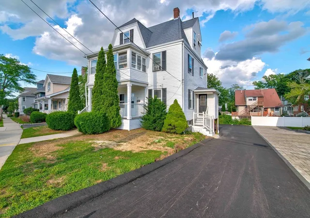 1st image of 9 Vassall St, Quincy, MA 02170 | MLS# 73560616