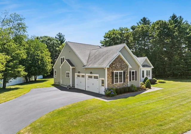Photo 2 of Sale Pending at 17 Partridge Ln, Raynham, MA 02767 | MLS# 73562446 | Listing updated on 2026-08-26