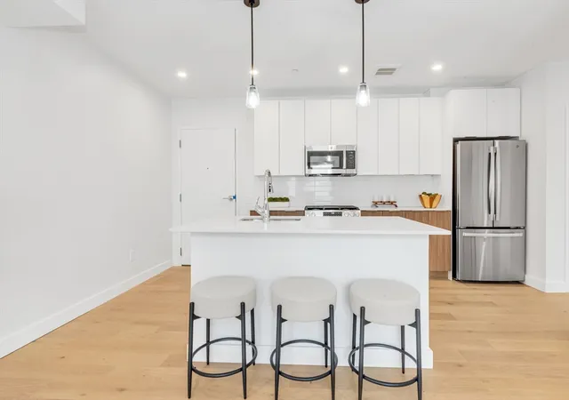 Homes for sale in Boston, MA | 3992 Washington St #204, Boston, MA 02131 | MLS# 73517798