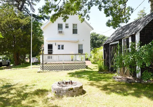 5th image of 14 Prospect St, Buzzards Bay, MA 02532 | MLS# 73559733