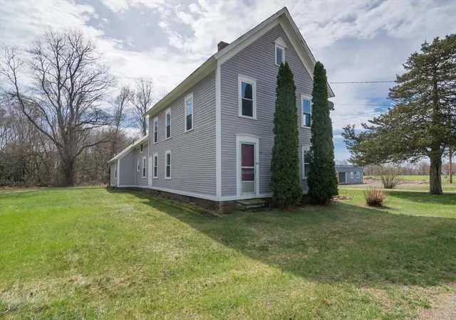 Homes for sale in Gill, MA | 464 Main Rd, Gill, MA 01354 | MLS# 73504915