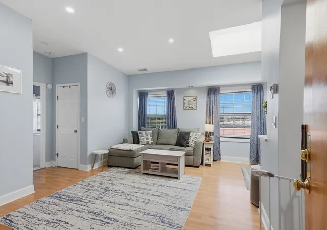 Photo 3 of Sale Pending at 21 Linden St #421, Quincy, MA 02170 | MLS# 73568647 | Listing updated on 2026-09-16