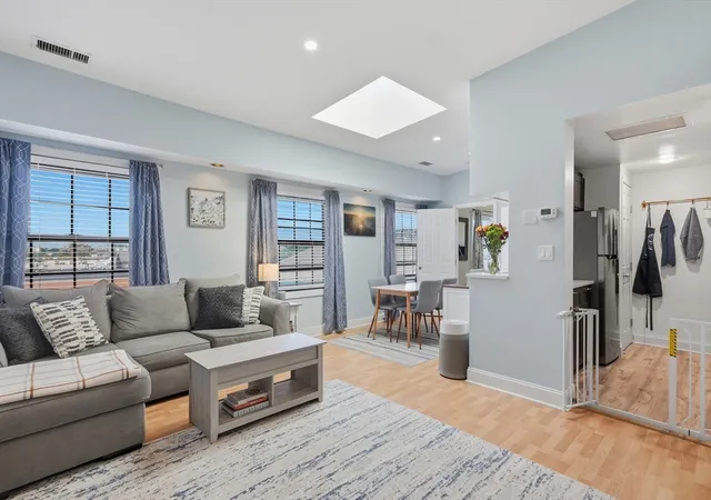 Photo 3 of Sale Pending at 21 Linden St #421, Quincy, MA 02170 | MLS# 73568647 | Listing updated on 2026-09-16