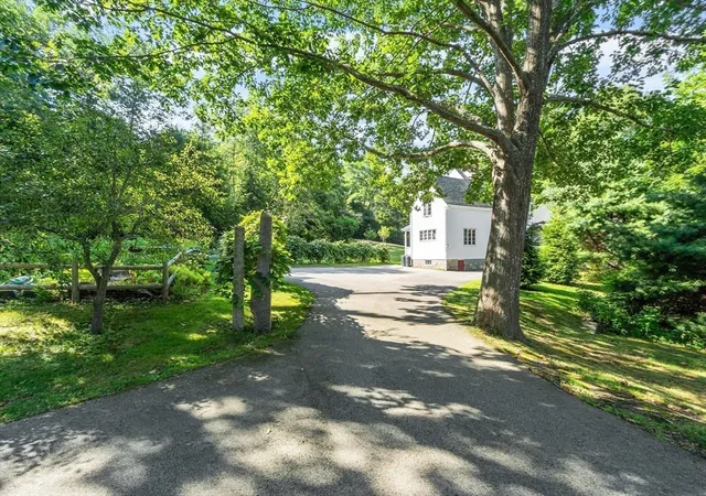 Photo 3 of Sale Pending at 1255 Washington St, Gloucester, MA 01930 | MLS# 73550282 | Listing updated on 2026-08-11