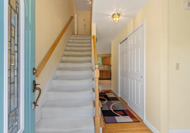 4th image of 2 Carriage Way, Sterling, MA 01564 | MLS# 73540049