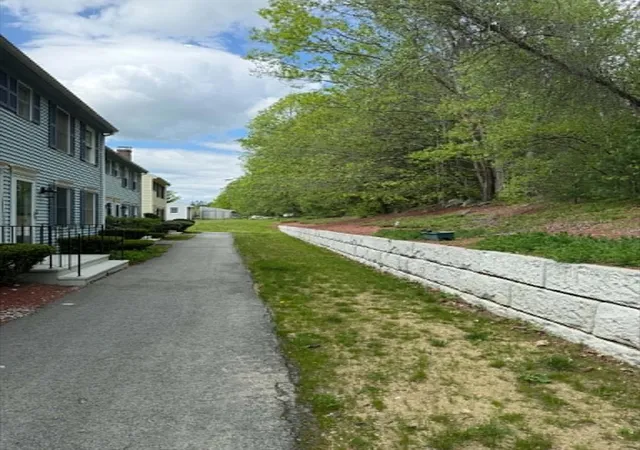 Homes for sale in Gardner, MA | 77 Century Way #B16-2, Gardner, MA 01440 | MLS# 73522165