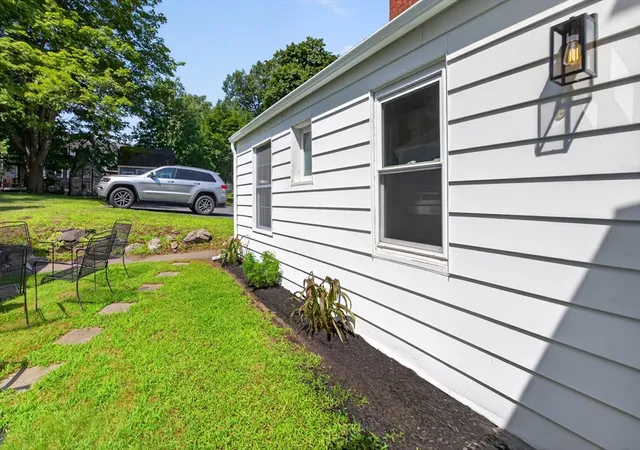 5th image of 72 Chestnut St #72, Clinton, MA 01510 | MLS# 73559278